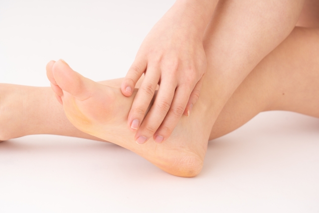 足底筋膜炎治し方簡単な方法